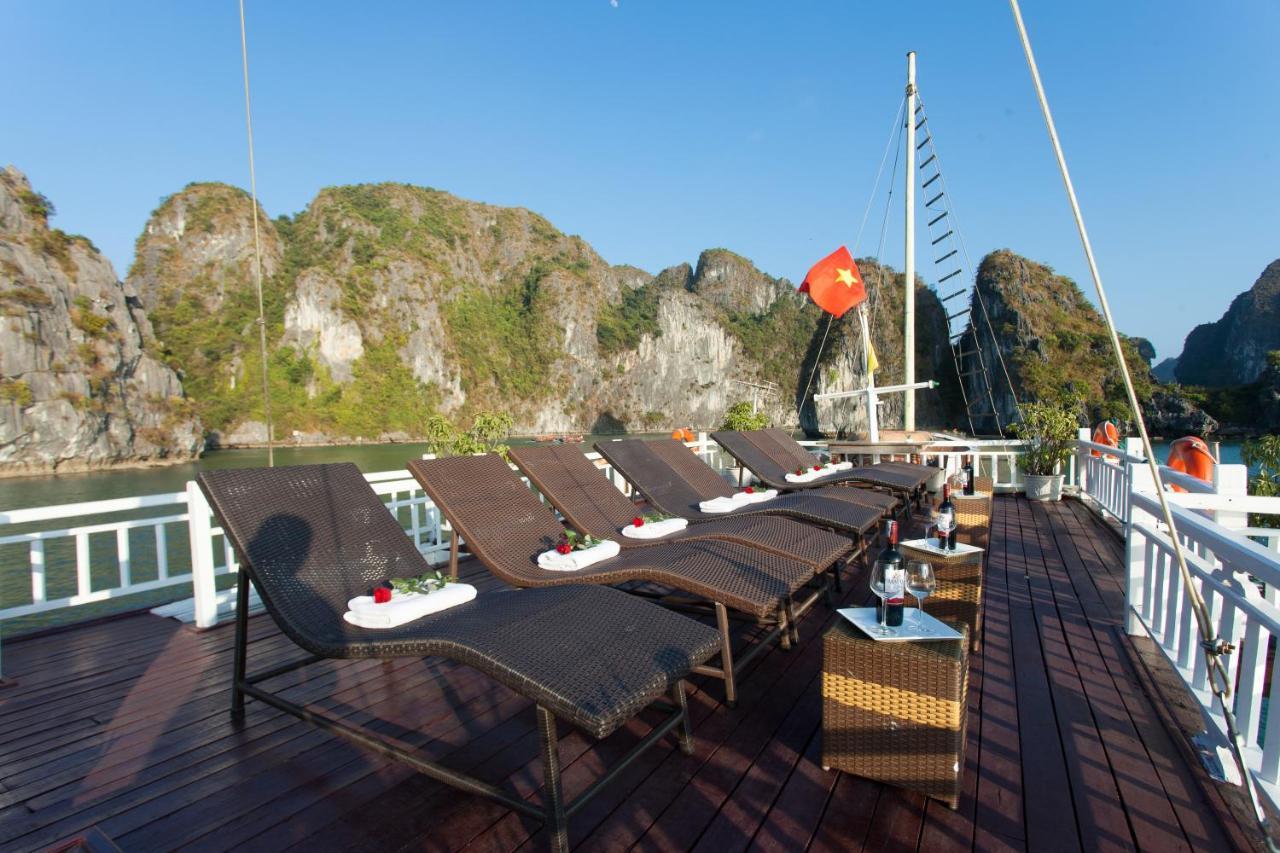 Golden Star Cruise 호텔 반장현 외부 사진